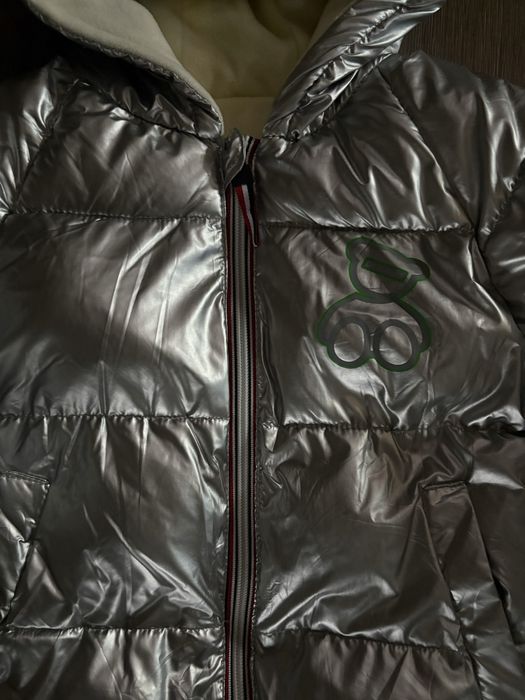 Куртка на дівчинку