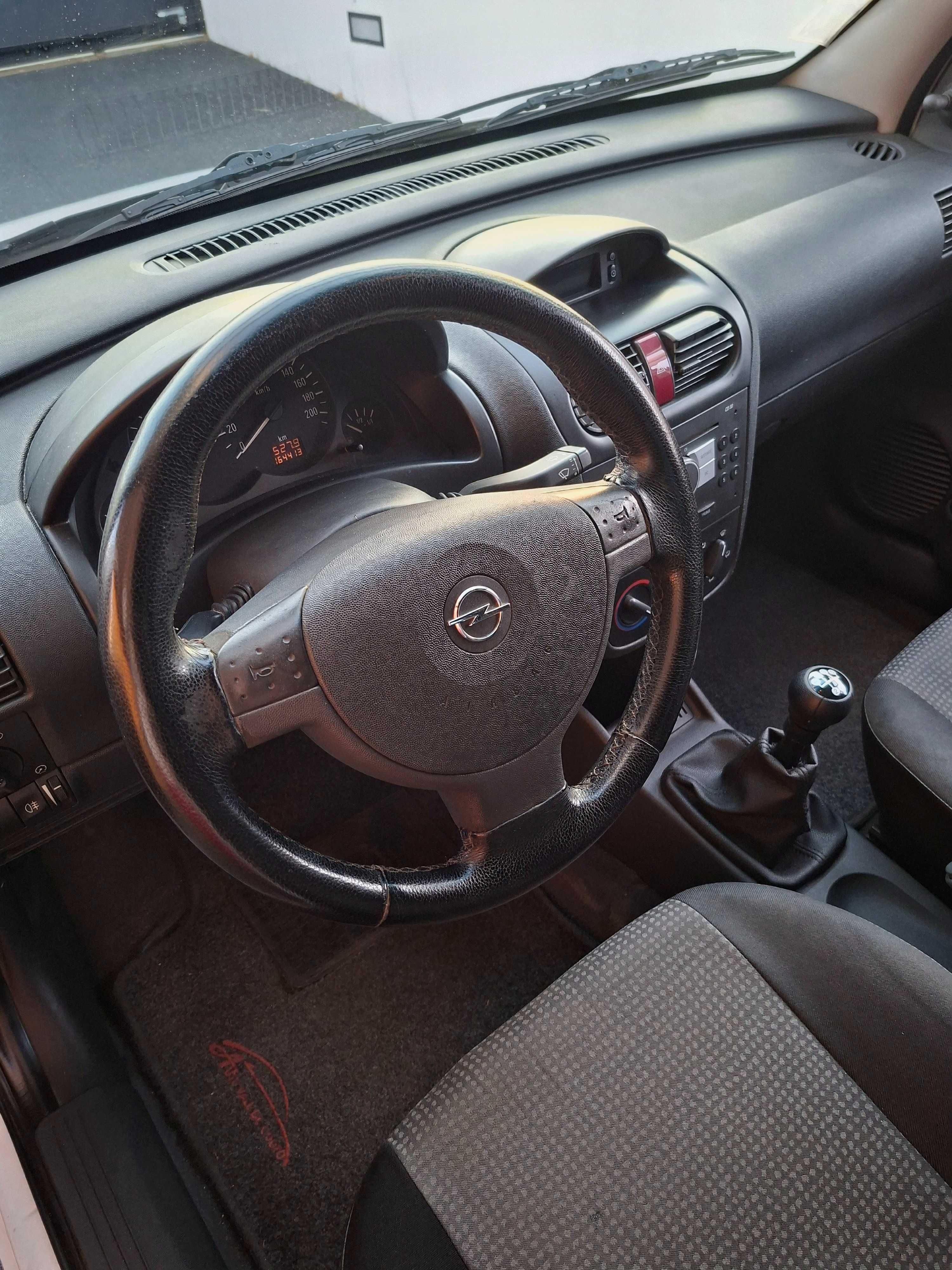 Carrinha Opel Combo impecável_Muito estimada_Pronta a trabalhar_164mil