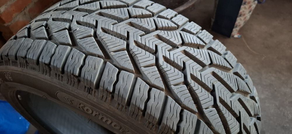 Kormoran snow 225/45 r17 zimowe