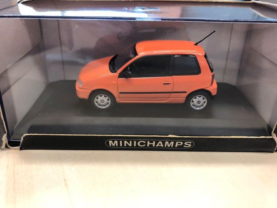 Miniatura de coleção SEAT Arosa Minichamps 1:43