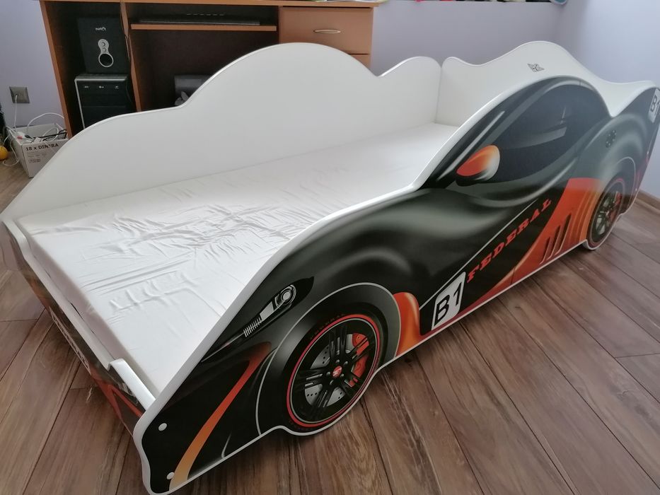 Łóżko dziecięce auto + materac