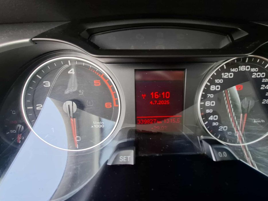 Audi A4 B8 2.0 diesel