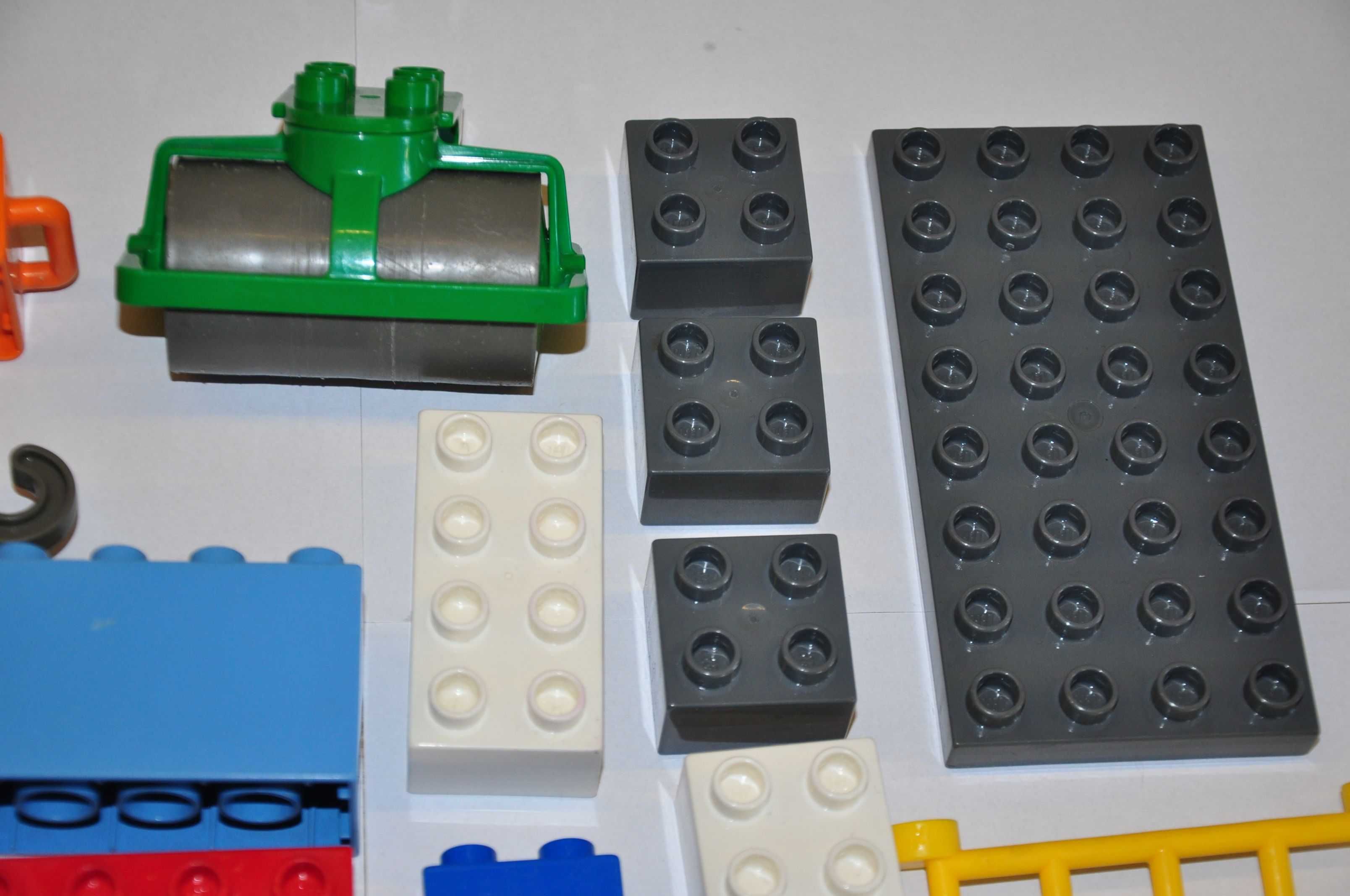 L2860. LEGO DUPLO - elementy konstrukcyjne mix kształtów, 23 szt