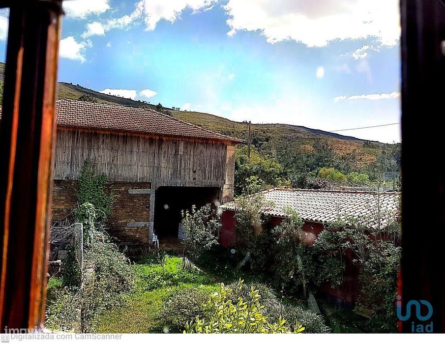 Casa / Villa T5 em Venade e Azevedo de 264,00 m2