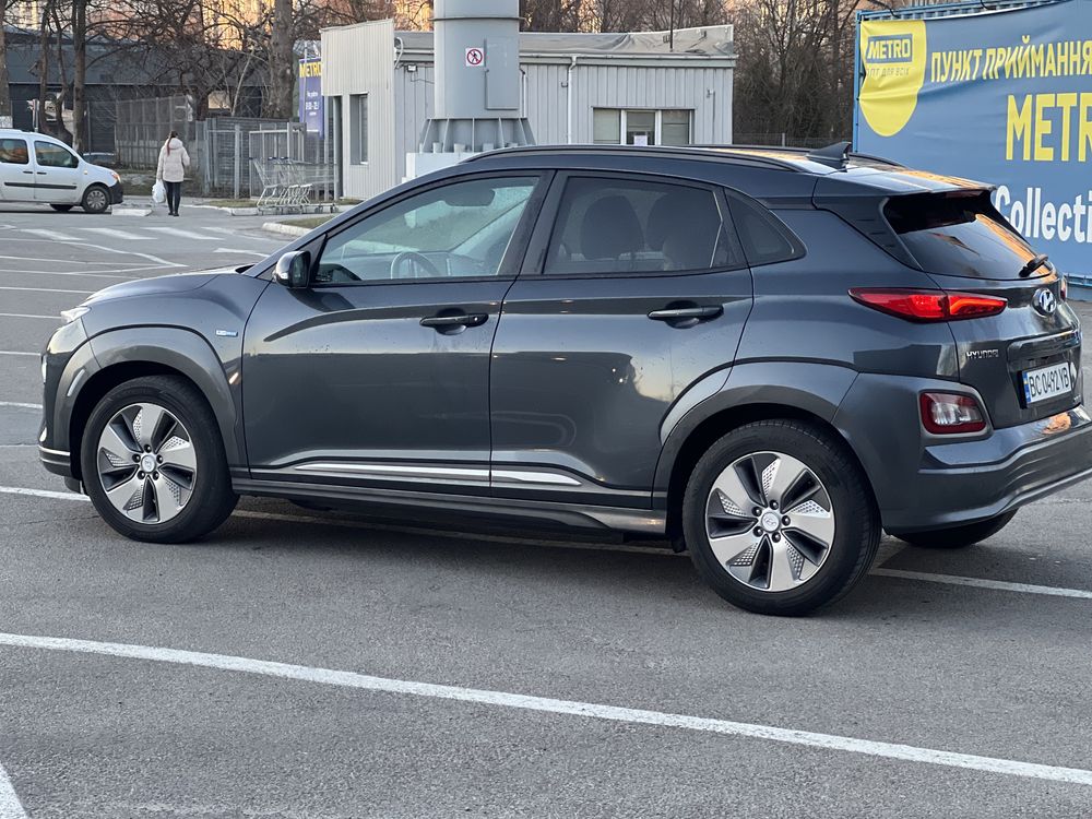 Hyundai Kona Electric 64kWh