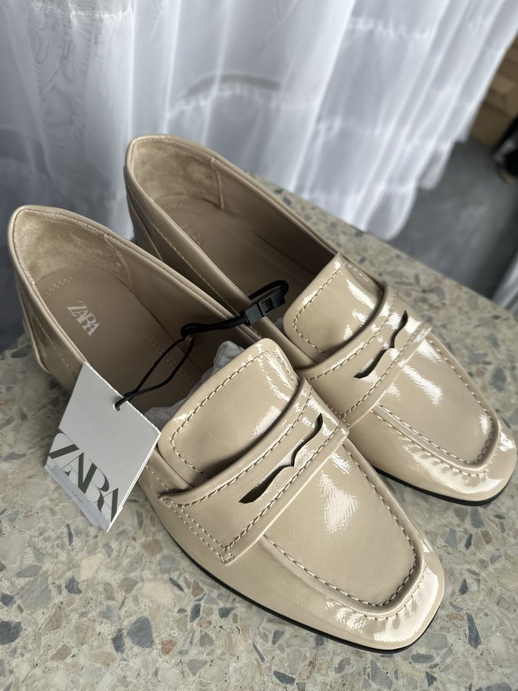 Zara nowe beżowe mokasyny damskie 37