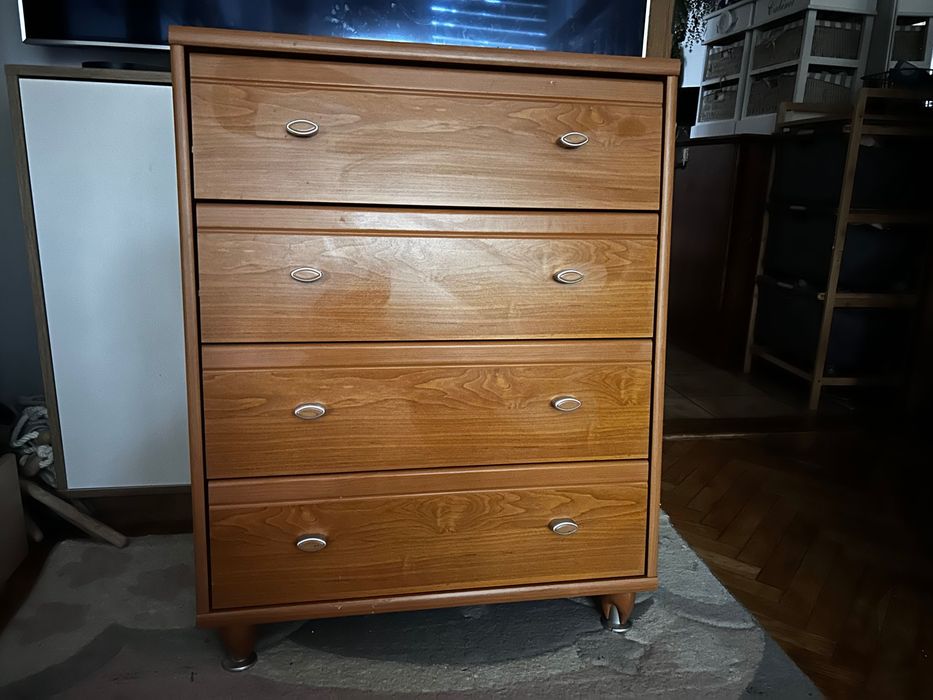 Komoda z 4 szufladami