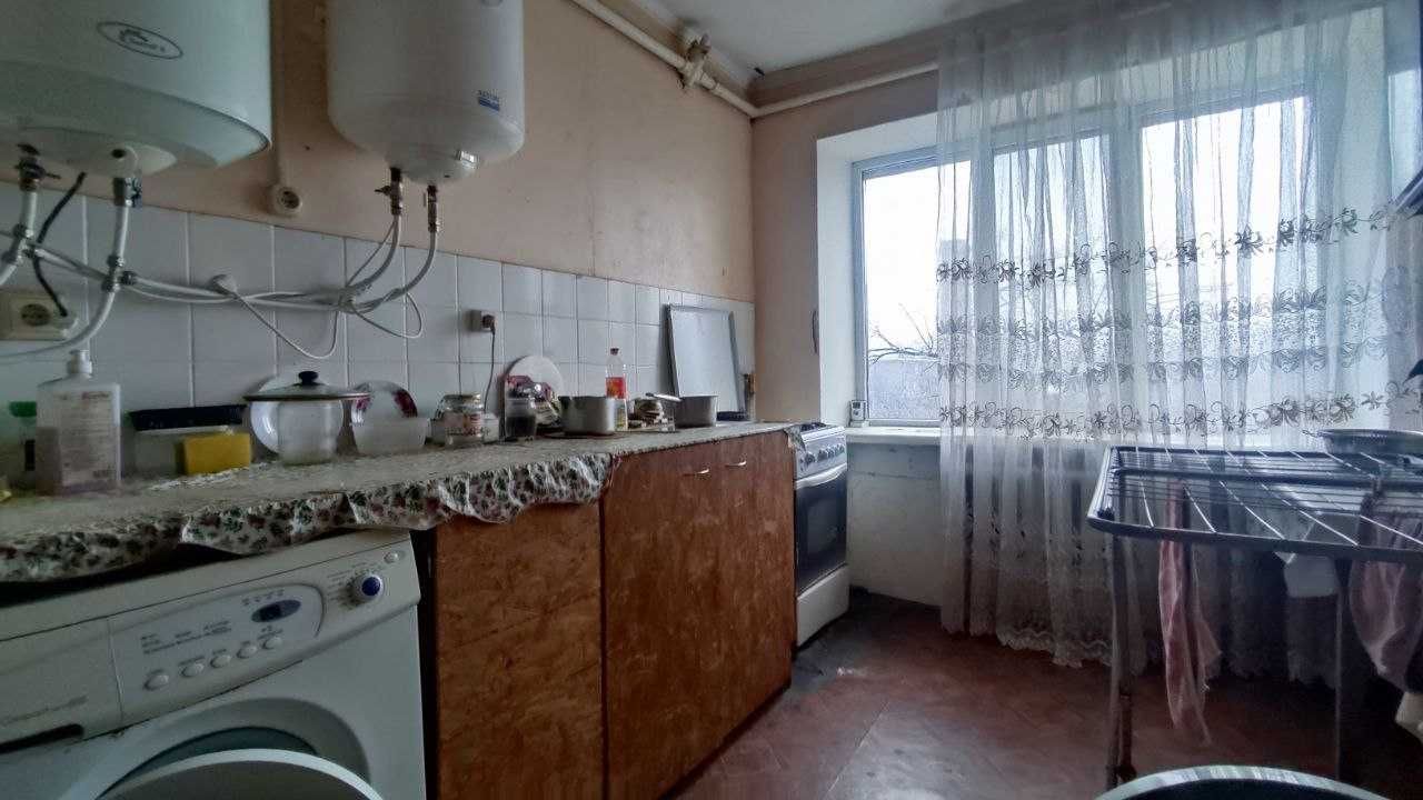 Затишна кімната в тихому центрі міста. Червоний міст RD