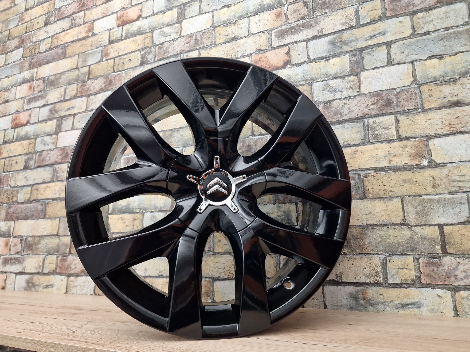 Felgi Aluminiowe 18' 4x108 Oryginalne CITROEN C3 C4 C4X C5 DS3 DS4 DS5