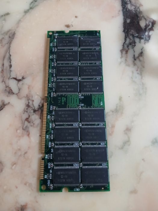 Pamiec SDRAM  RETRO podwójny moduł.