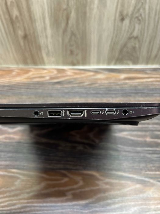 Ноутбук HP Zbook Studio 15.6FHD|Xeon E3-1505M|32GB|512GB|Quadro M1000M