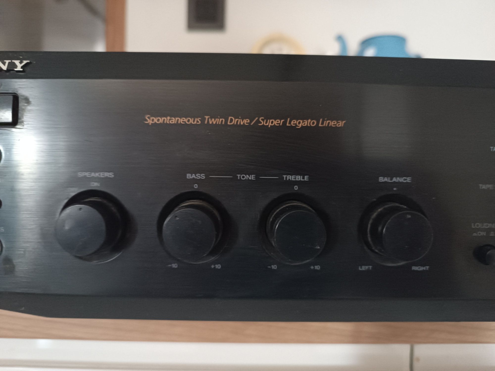 Wzmacniacz  Sony TA-FE 520R .