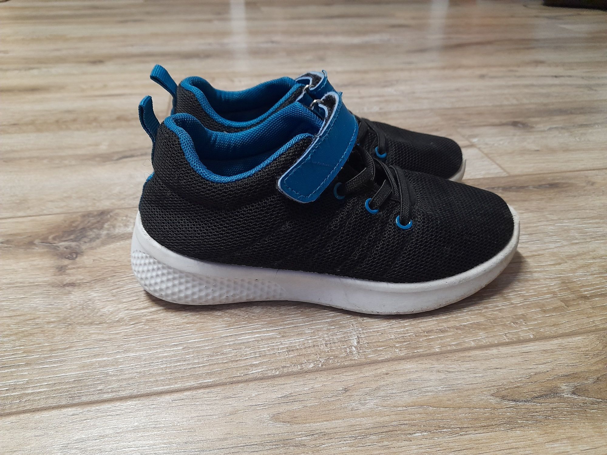 Buty do biegania rozm 31