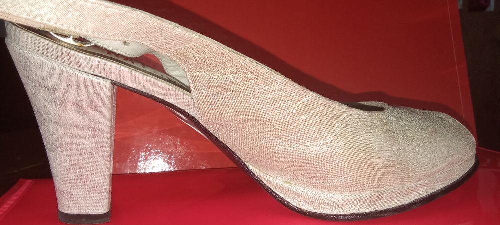 Sapatos Prateados de Cerimónia