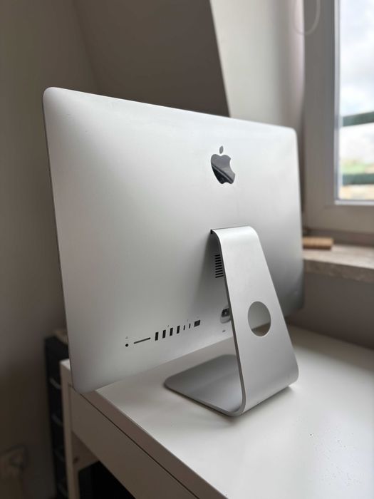 iMac 21,5" Retina 4K (2017) • i5 • 20 GB RAM • SSD 256 GB