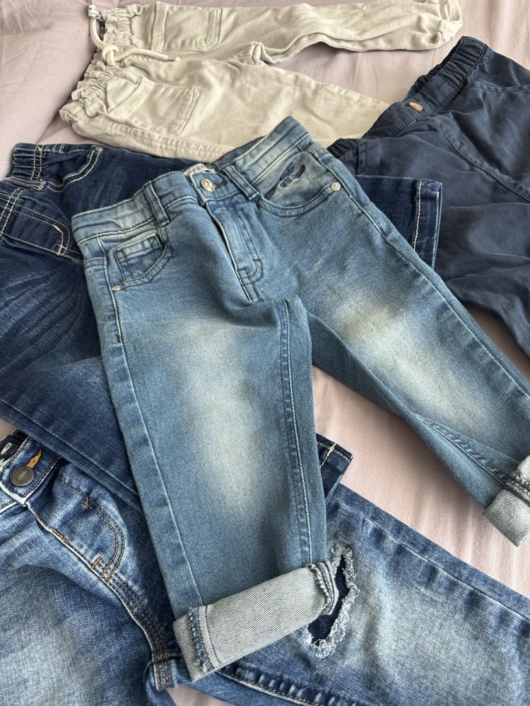 Набір джинсів на хлопчика 12-18 місяців