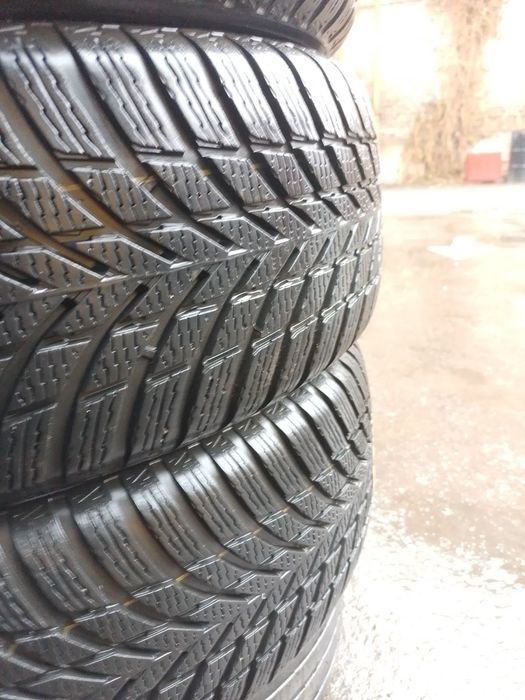 Продам покришки nokian snowprof 2 suv 225 55 4 шт