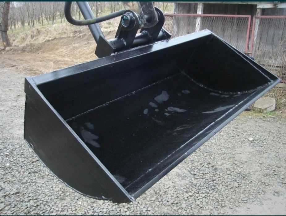 Łyżka skarpowa Ostrówek - cyklop - UNHZ - Troll