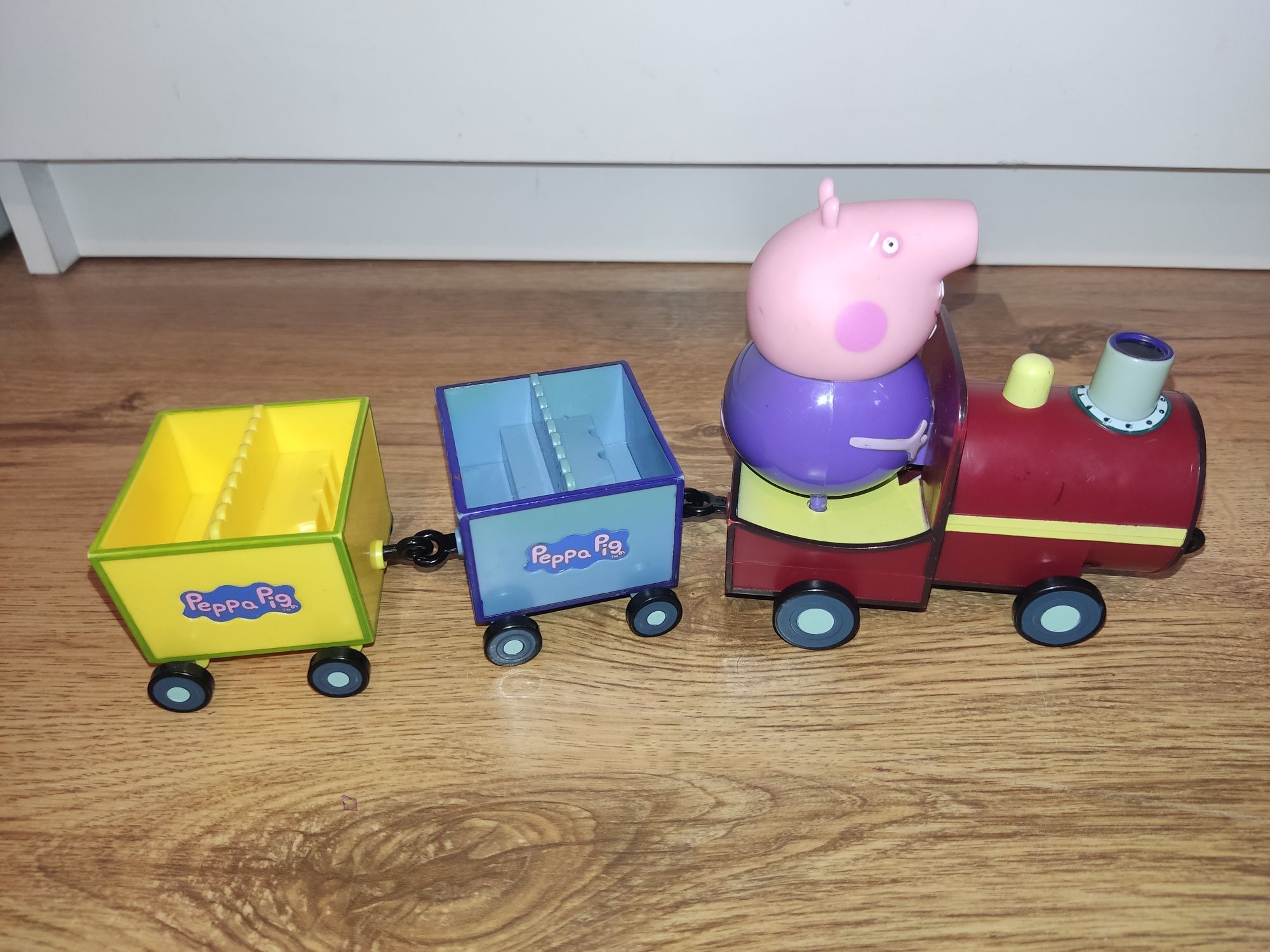 Pociąg dziadka świnki świnka Peppa pig