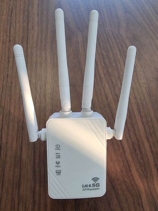 Repetidor Wi-Fi 2.4ghz & 5ghz