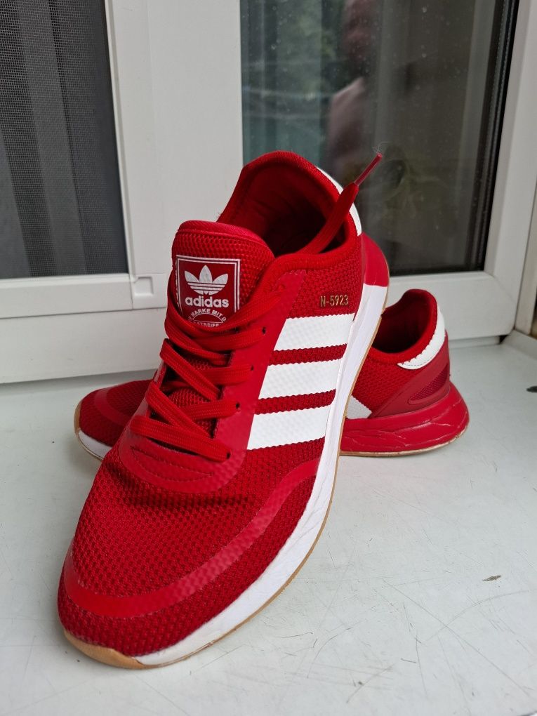 Кросівки  Adidas