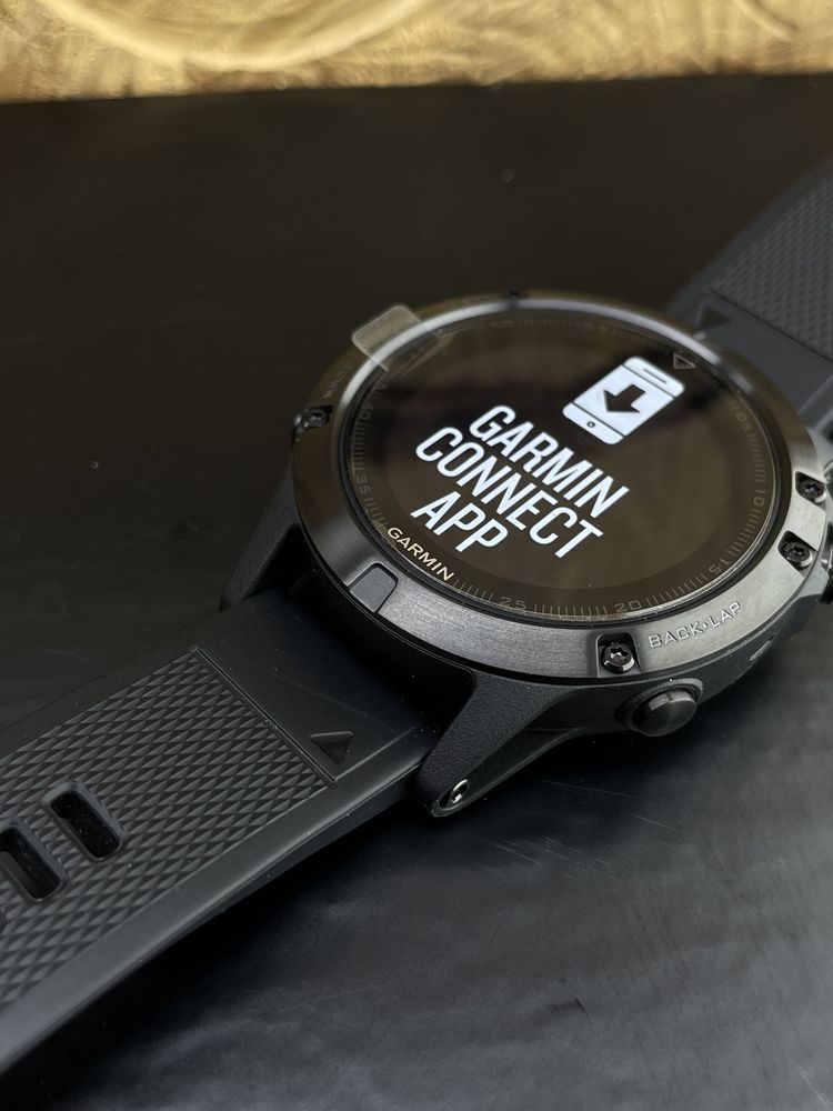 Розумний годинник Garmin Fenix 5 Sapphire Ідеальний стан