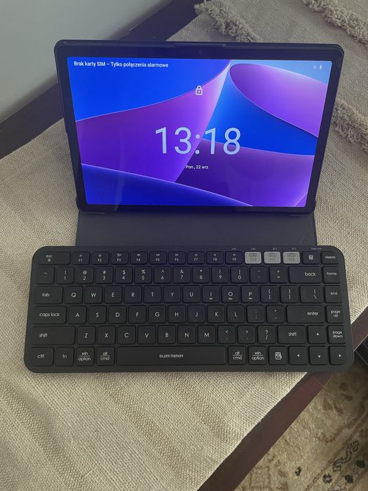 Lenovo Tab M10 Plus 128GB tablet z rysikiem i klawiatura