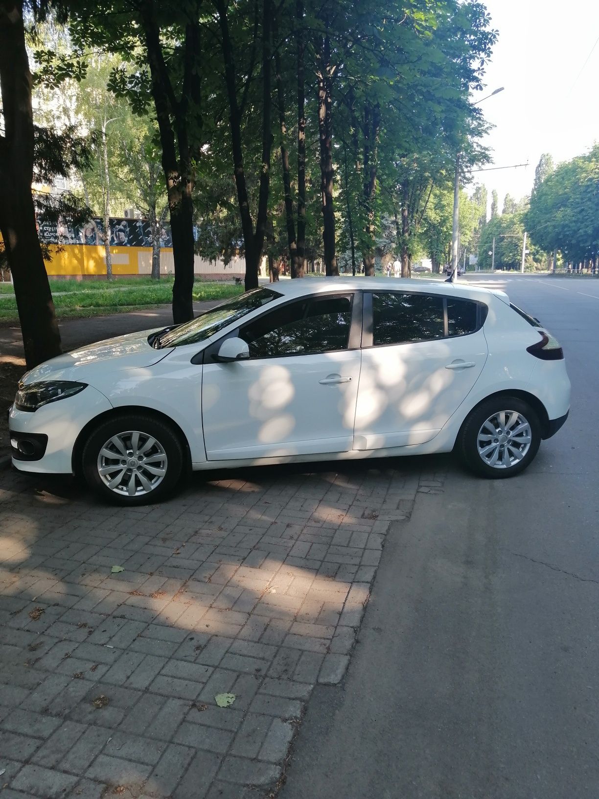 Продам машину Renault Megane 2015г