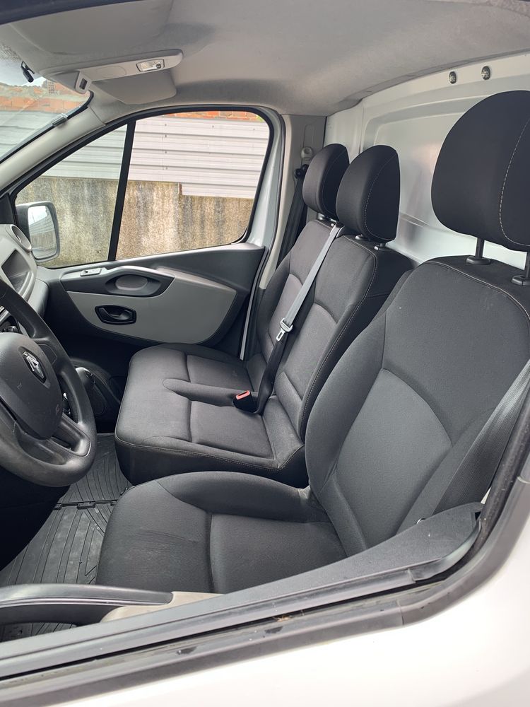 Renault tratic 1.6 dci 2016