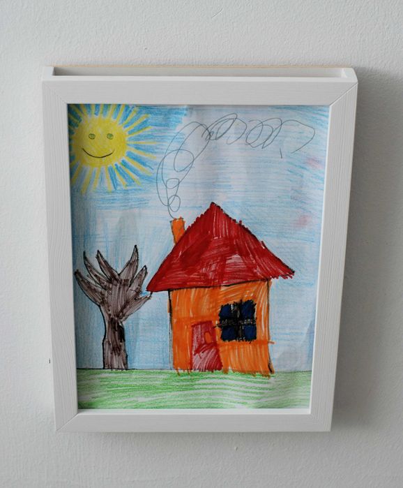 Ramka na rysunki dziecka A4 prace 3D Obrazki zdjęcia BIAŁA PIONOWA