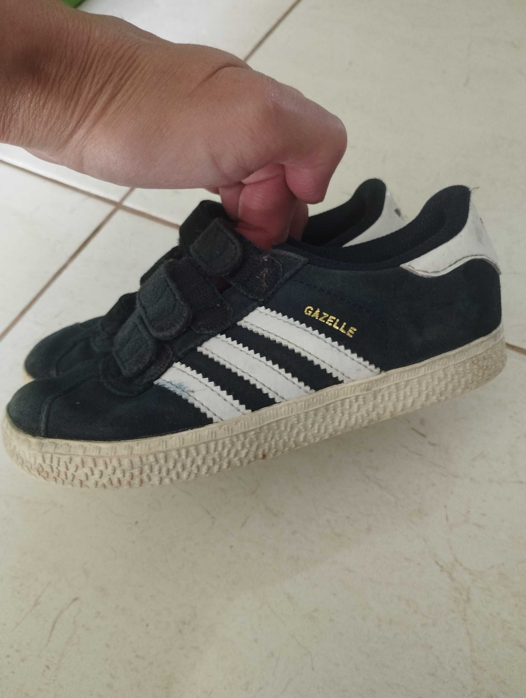 Кеди Adidas 28р кросівки