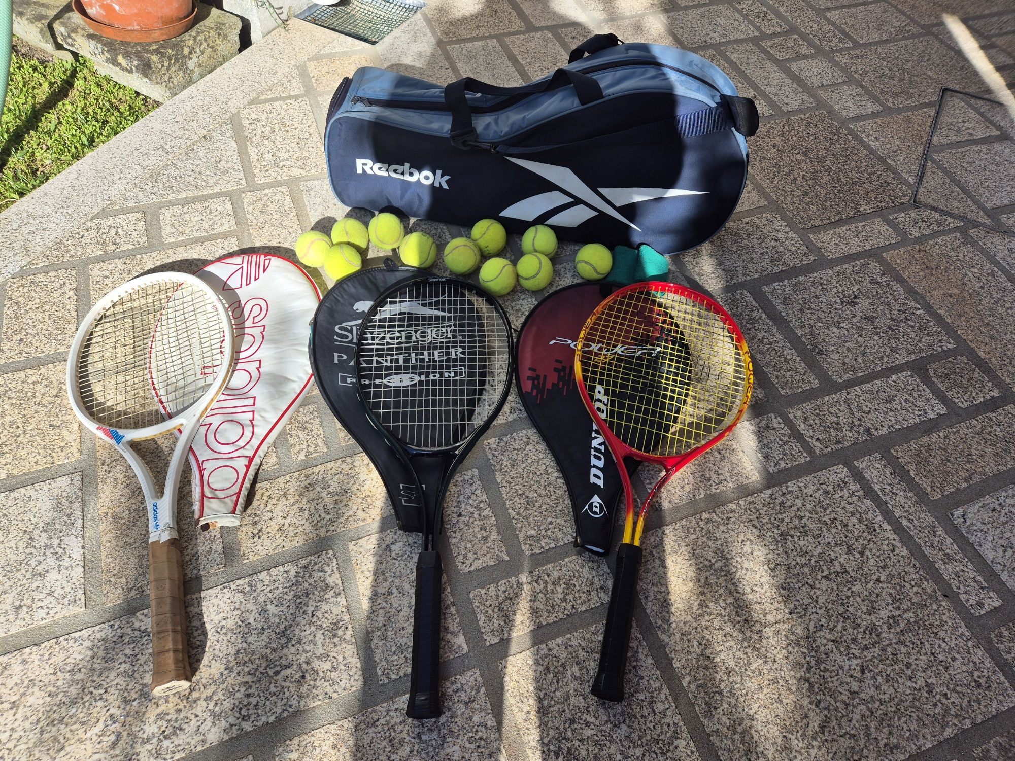 Conjunto tenis (raquetes, saco, bolas)