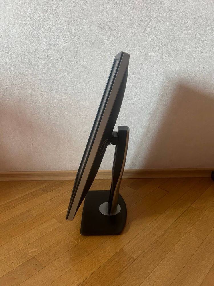 Монітор Dell U2312HMt