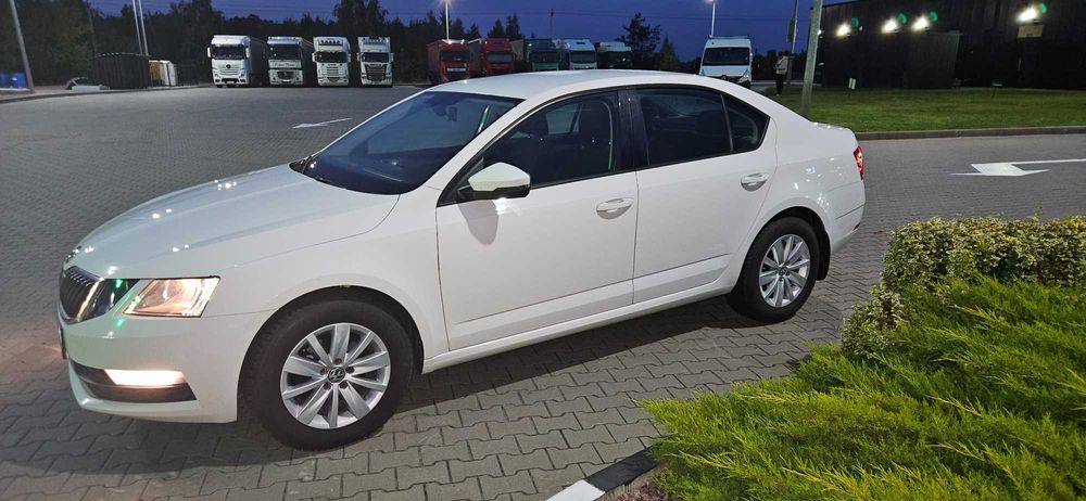 Офіційна Skoda Octavia A7 1.4 TSI DSG автомат 150 к.с.