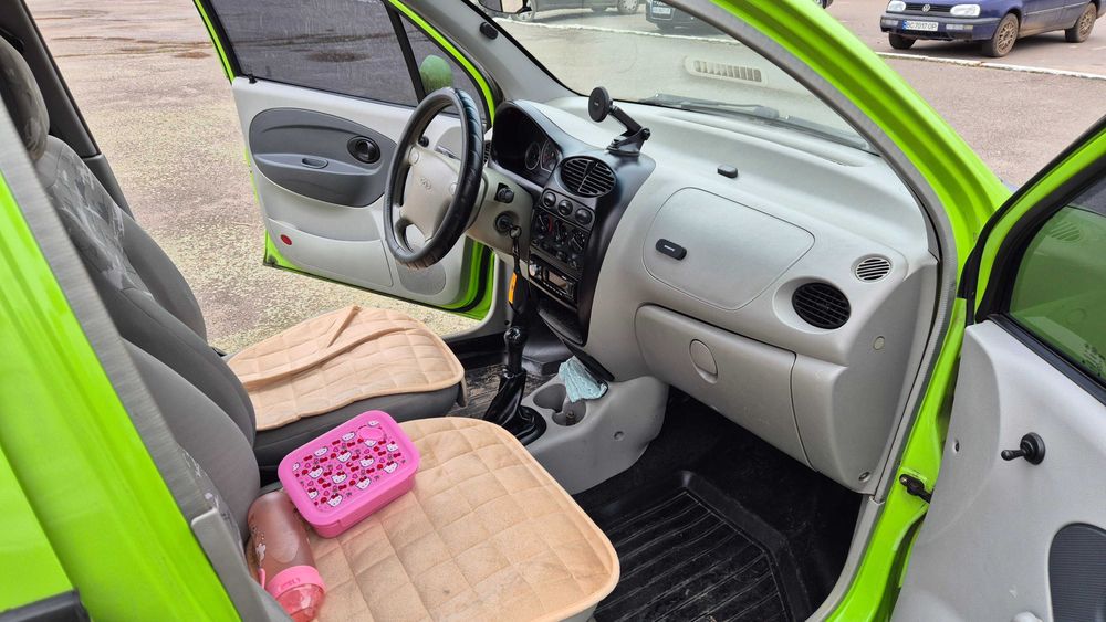 Автомобіль Chery QQ 1.1