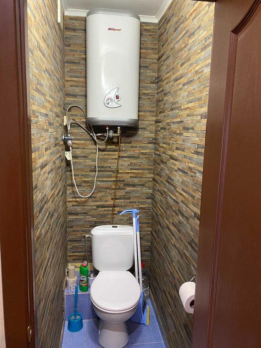 Продаж 3 кімнатної квартири біля метро Оболонь