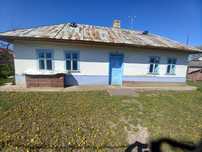 Продається земельна ділянка і хатина