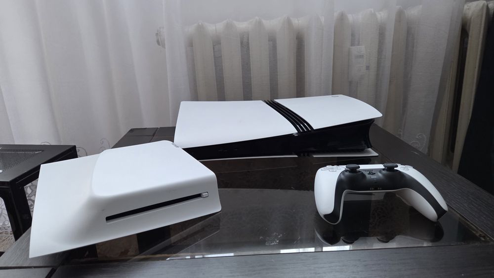 Sony PlayStation 5 pro PS5 pro + napęd blue ray