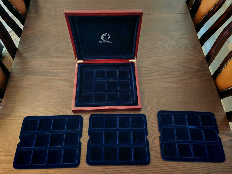 Caixa coleção europa de moedas com divisórias