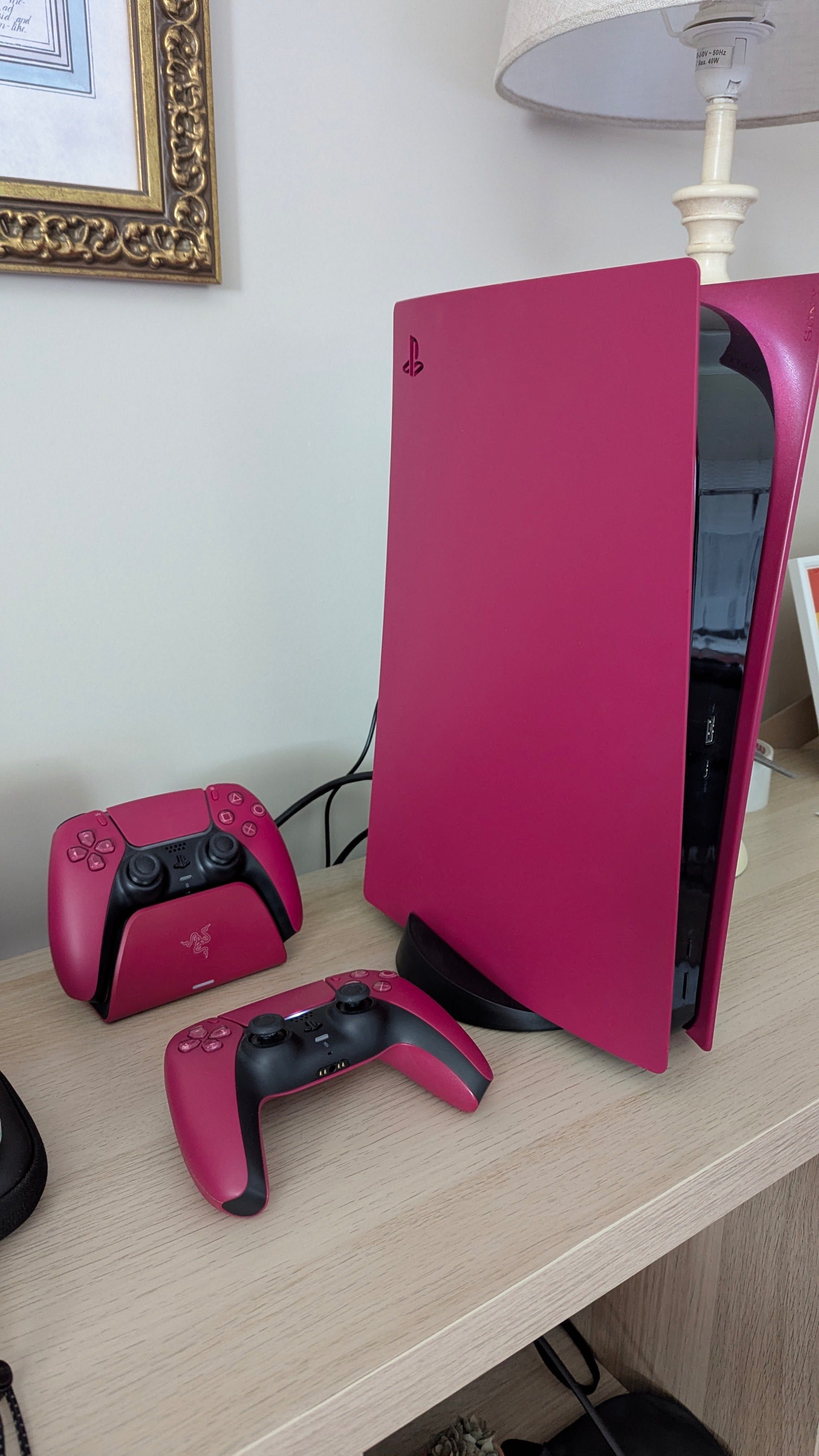 PS5 Cosmic Red set
