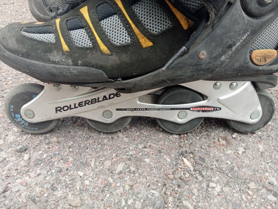 Продам ролики муржкие ROLLER BLADE
