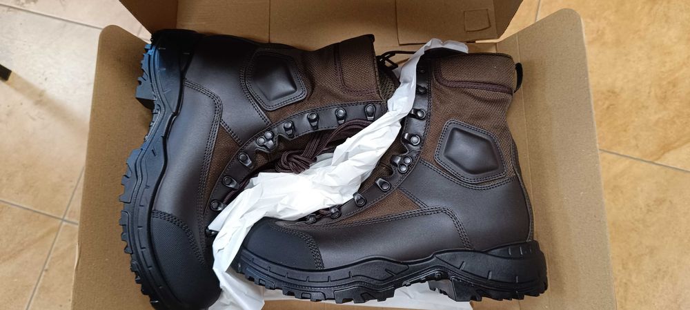 Trzewiki 939/MON r.43  gratis eska i skarpety