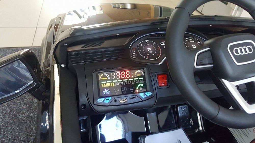 Auto na akumulator AUDI Q7 LAKIEROWANY ekoskóra z logo Audi/2X45W