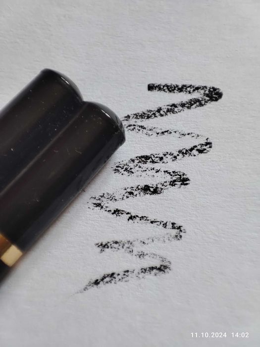 контурные карандаши Golden Rose 2х тонов