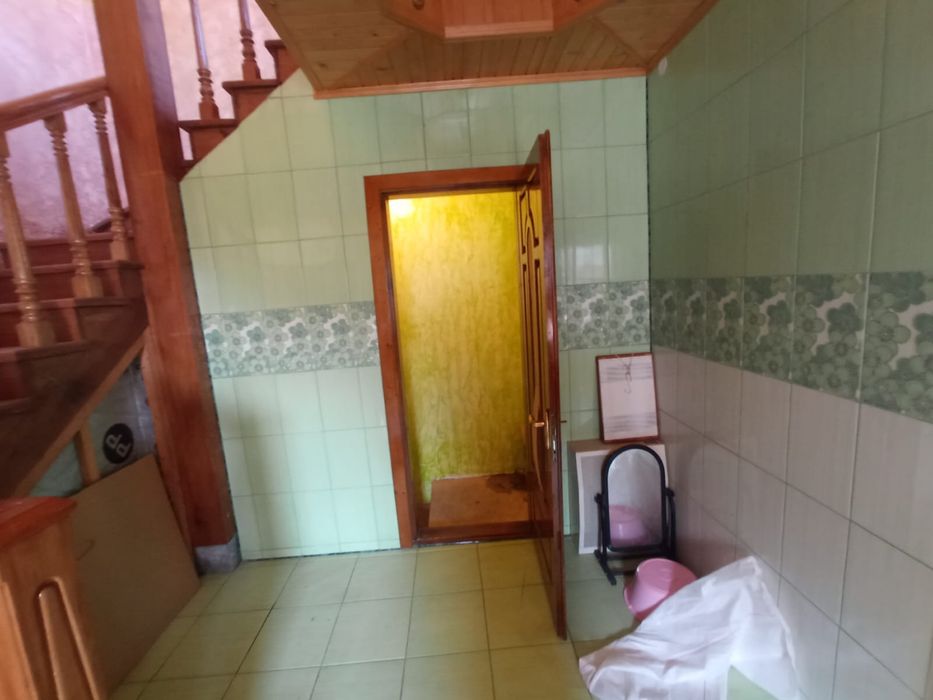 Продається господарство та магазин.