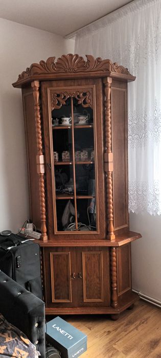 Piękny zestaw mebli do salonu