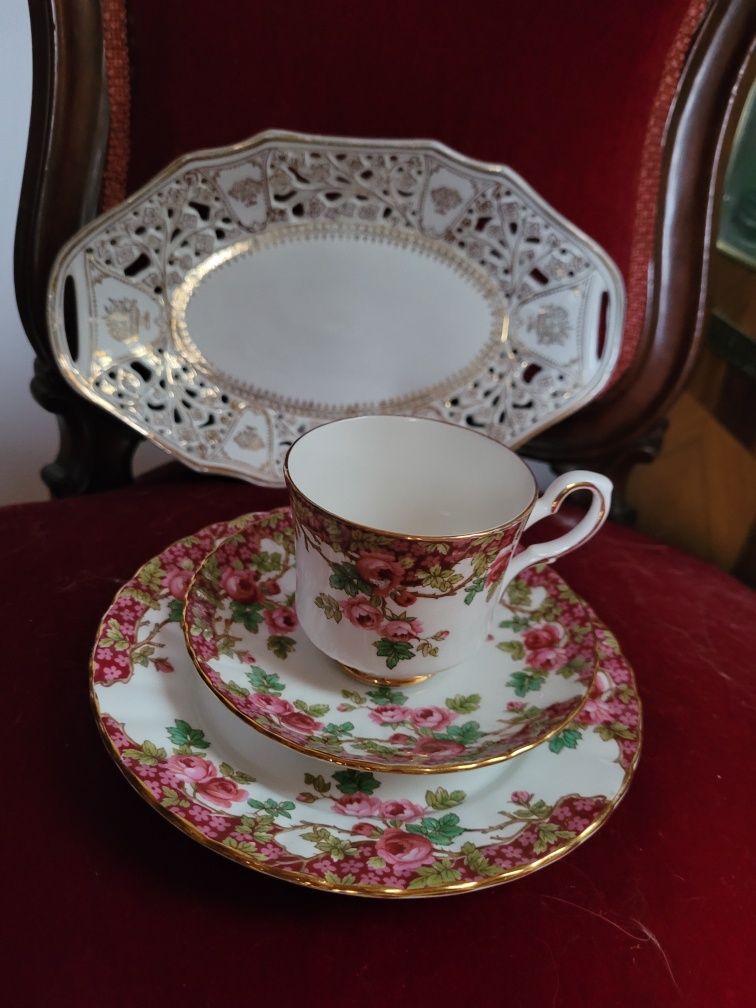 Porcelana  filizanka i spodek talerz Royal Albert