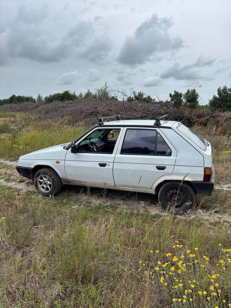 Продам шкоду фаворит 1.3 1993рокух