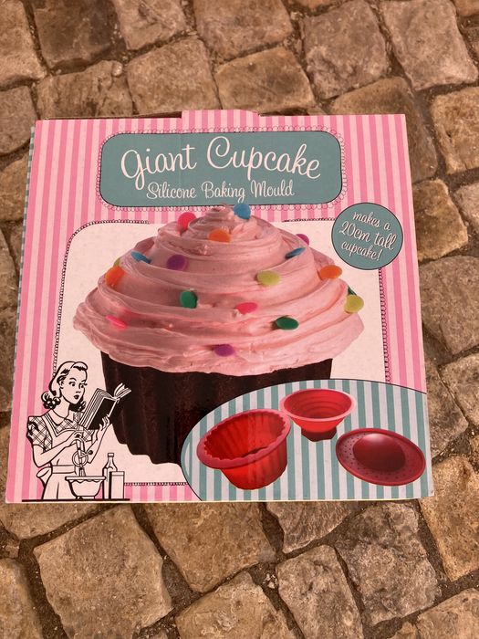 Forma de silicone para bolo em forma de cup cake grande