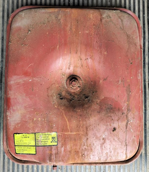 Бачок расширительный с котла Vaillant t4